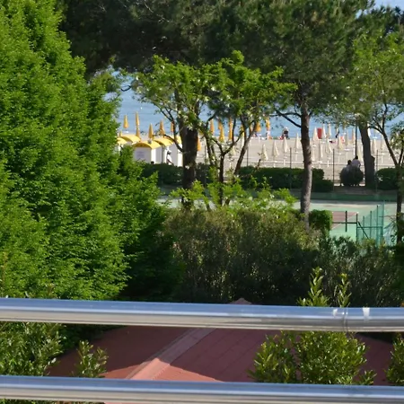 Hotel Villa Bernt-2